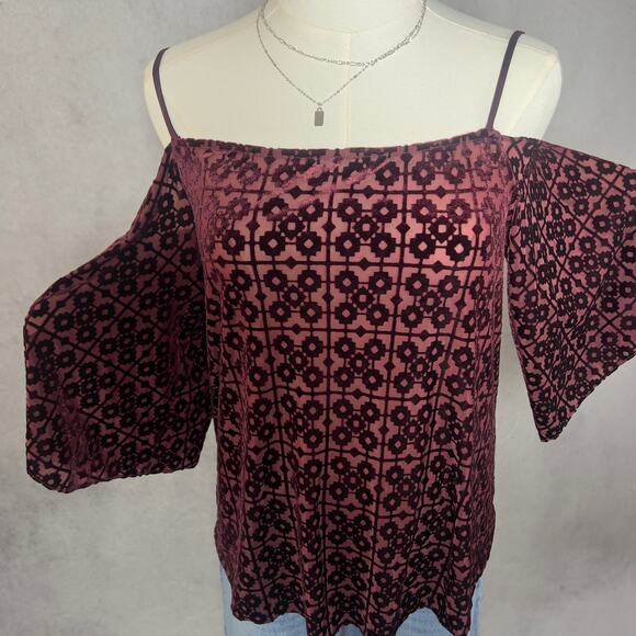 Burgundy Cold Shoulder Semi Sheer Boho Top Size Medium - Picture 1 of 4